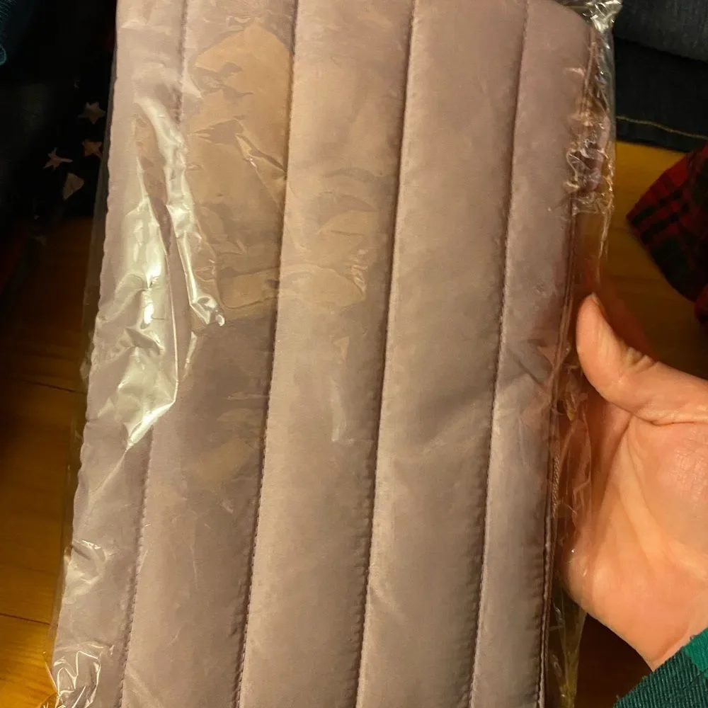 Farmasi Quilted Cosmetic Bag - Light Purple